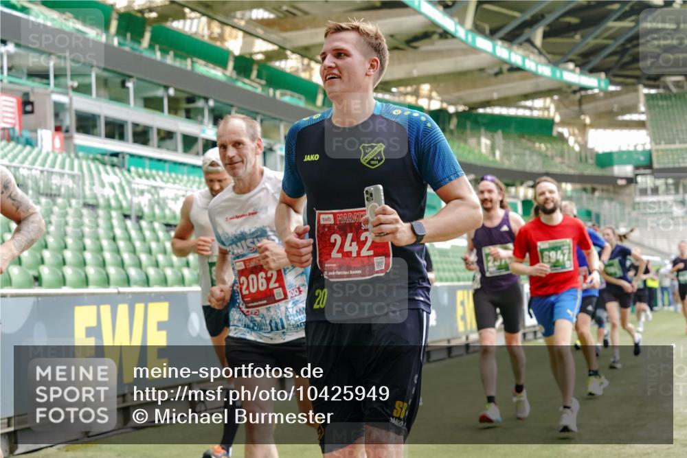 13.09.2026 - 21. swb-Marathon Bremen Michael Burmester http://msf.ph/oto/10425949 13.09.2026 13:02:02 Laufen im Stadion 150, 242, 282, 318, 440, 531, 687, 722, 930, 936, 946, 1006, 1067, 1163, 1250, 1436, 1448, 1582, 1896, 2033, 2047, 2062, 2276, 2292, 2345, 2364, 2370, 2378, 2409, 2485, 2490, 2491, 2560, 2561, 2627, 2638, 2658, 2666, 2668, 2708, 2779, 2781, 2967, 2987, 3013, 3044, 3114, 3163, 3164, 3173, 3187, 3248, 3258, 3294, 3334, 3372, 3374, 3375, 3385, 3392, 3496, 3524, 3526, 3527, 3576, 3585, 3603, 3642, 3667, 3721, 3806, 3852, 3893, 4000, 4506, 4558 meine-sportfotos.de