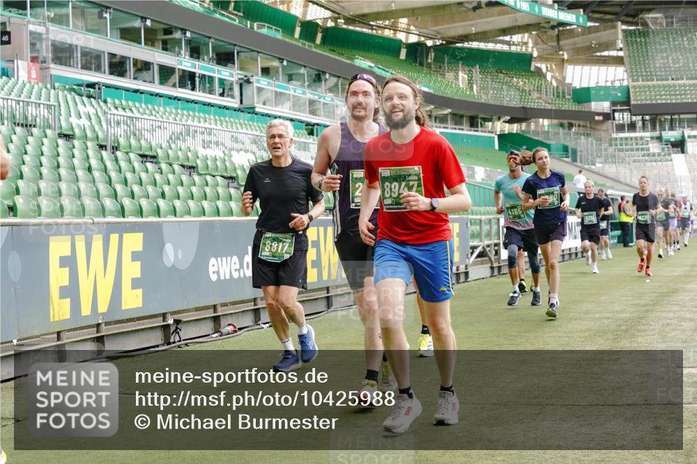 13.09.2026 - 21. swb-Marathon Bremen Michael Burmester http://msf.ph/oto/10425988 13.09.2026 13:02:03 Laufen im Stadion 150, 242, 282, 318, 440, 531, 687, 722, 930, 936, 946, 1006, 1067, 1163, 1250, 1436, 1448, 1582, 1896, 2033, 2047, 2062, 2276, 2292, 2345, 2364, 2370, 2378, 2409, 2421, 2485, 2490, 2491, 2560, 2561, 2627, 2638, 2658, 2666, 2668, 2708, 2779, 2781, 2967, 2987, 3013, 3044, 3114, 3163, 3164, 3173, 3187, 3248, 3258, 3294, 3334, 3372, 3374, 3375, 3385, 3392, 3496, 3524, 3526, 3527, 3576, 3585, 3603, 3642, 3667, 3721, 3806, 3852, 3893, 4000, 4506, 4558 meine-sportfotos.de