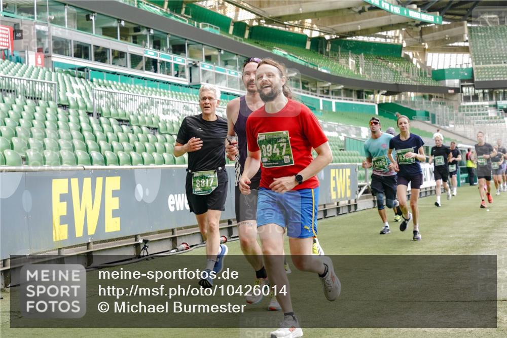 13.09.2026 - 21. swb-Marathon Bremen Michael Burmester http://msf.ph/oto/10426014 13.09.2026 13:02:03 Laufen im Stadion 150, 242, 282, 318, 440, 531, 687, 722, 930, 936, 946, 1006, 1067, 1163, 1250, 1436, 1448, 1582, 1896, 2033, 2047, 2062, 2276, 2292, 2345, 2364, 2370, 2378, 2409, 2421, 2485, 2490, 2491, 2560, 2561, 2627, 2638, 2658, 2666, 2668, 2708, 2779, 2781, 2967, 2987, 3013, 3044, 3114, 3163, 3164, 3173, 3187, 3248, 3258, 3294, 3334, 3372, 3374, 3375, 3385, 3392, 3496, 3524, 3526, 3527, 3576, 3585, 3603, 3642, 3667, 3721, 3806, 3852, 3893, 4000, 4506, 4558 meine-sportfotos.de