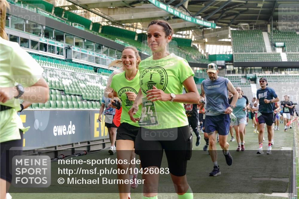13.09.2026 - 21. swb-Marathon Bremen Michael Burmester http://msf.ph/oto/10426083 13.09.2026 13:24:58 Laufen im Stadion 137, 182, 213, 294, 324, 434, 505, 543, 548, 721, 723, 739, 743, 752, 815, 818, 966, 1273, 1410, 1443, 1459, 1463, 1471, 1491, 1504, 1515, 1561, 1597, 1598, 1830, 1944, 1953, 2058, 2059, 2095, 2211, 2252, 2267, 2271, 2286, 2298, 2308, 2312, 2323, 2354, 2445, 2465, 2483, 2495, 2497, 2503, 2506, 2554, 2571, 2591, 2644, 2752, 2762, 2768, 2776, 2833, 2878, 2896, 2936, 2968, 2981, 3005, 3142, 3211, 3259, 3282, 3288, 3289, 3298, 3306, 3312, 3329, 3364, 3381, 3390, 3395 meine-sportfotos.de