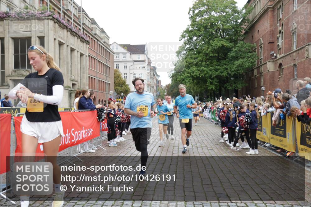 13.09.2026 - Kiel Lauf Yannick Fuchs http://msf.ph/oto/10426191 13.09.2026 09:46:46 Ziel 2527, 3033, 3035, 3808, 4087, 4906, 6048, 6638, 7190, 7213, 7446, 7675, 7754, 7921, 8409, 8887, 8929, 8994, 10322, 12552, 12725, 167, 181, 288, 442, 3052, 3361, 3954, 5855, 5955, 6355, 6577, 6857, 7308, 7439, 8125, 9832, 10117, 10177, 10913, 10946, 11316, 11859, 11861, 12173, 12495, 12552, 12621, 1402, 2718, 2759, 2779, 4238, 4940, 5217, 5351, 6074, 6207, 7731, 9141, 9385, 10009, 10301, 10731, 12622, 2482, 3052, 5855, 8125 meine-sportfotos.de