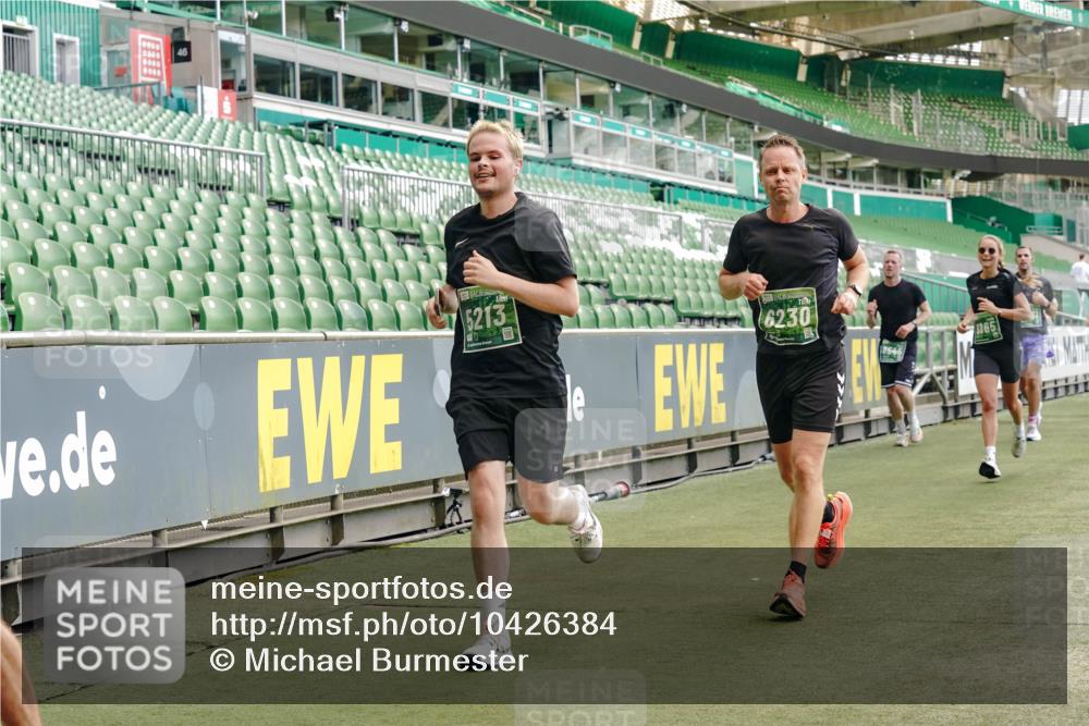13.09.2026 - 21. swb-Marathon Bremen Michael Burmester http://msf.ph/oto/10426384 13.09.2026 13:02:09 Laufen im Stadion 150, 242, 282, 318, 440, 531, 687, 722, 930, 936, 946, 1006, 1067, 1163, 1250, 1436, 1448, 1582, 1896, 2033, 2047, 2062, 2276, 2292, 2345, 2364, 2370, 2378, 2409, 2421, 2485, 2490, 2491, 2560, 2561, 2627, 2638, 2658, 2666, 2668, 2779, 2781, 2900, 2967, 2987, 3013, 3044, 3114, 3163, 3164, 3187, 3248, 3258, 3294, 3334, 3372, 3374, 3375, 3385, 3392, 3496, 3524, 3526, 3527, 3576, 3585, 3603, 3667, 3721, 3806, 3852, 3893, 3938, 3983, 4000, 4133, 4506, 4558 meine-sportfotos.de