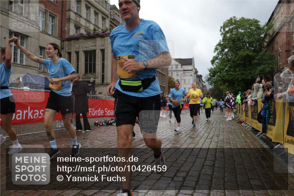 13.09.2026 - Kiel Lauf Yannick Fuchs http://msf.ph/oto/10426459 13.09.2026 11:04:28 Ziel 567, 1554, 2298, 2662, 2750, 2758, 3140, 3141, 3195, 4155, 4870, 6010, 6310, 6962, 6963, 7157, 7686, 8835, 8956, 9067, 9667, 9806, 9980, 9987, 11050, 12179, 12826, 460, 978, 1204, 1316, 1699, 1902, 1906, 2062, 2262, 2654, 3120, 3336, 3378, 3961, 3963, 4936, 5007, 5008, 5806, 6092, 7016, 7413, 7451, 7764, 8107, 8835, 9180, 10130, 10567, 10776, 10856, 11151, 11152, 11381, 11856, 12465, 711, 1228, 1289, 1431, 4200, 4758, 4759, 5963, 6443, 6752, 8697, 8950, 8951 meine-sportfotos.de