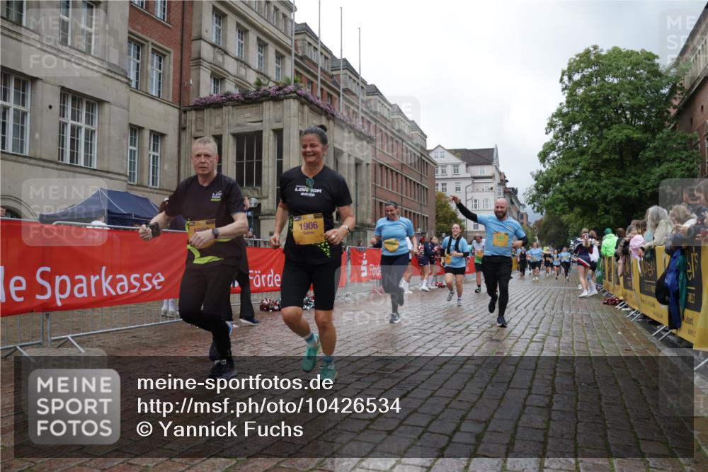 13.09.2026 - Kiel Lauf Yannick Fuchs http://msf.ph/oto/10426534 13.09.2026 11:04:36 Ziel 567, 1554, 2298, 2662, 2758, 4155, 4200, 4758, 4759, 4870, 7157, 8697, 8950, 8951, 8956, 9067, 9667, 9815, 9818, 9980, 9987, 10016, 12252, 12826, 460, 978, 1204, 1316, 1554, 1902, 1906, 2062, 2654, 2750, 3140, 3141, 3195, 3336, 3378, 3961, 3963, 4936, 5007, 5008, 5806, 6010, 6092, 6310, 6962, 6963, 7016, 7451, 7686, 8835, 9806, 9980, 10130, 10776, 11050, 11151, 11152, 11856, 12179, 711, 1056, 1228, 1289, 1431, 1861, 2804, 4211, 4391, 5963, 6443, 6752, 1902 meine-sportfotos.de