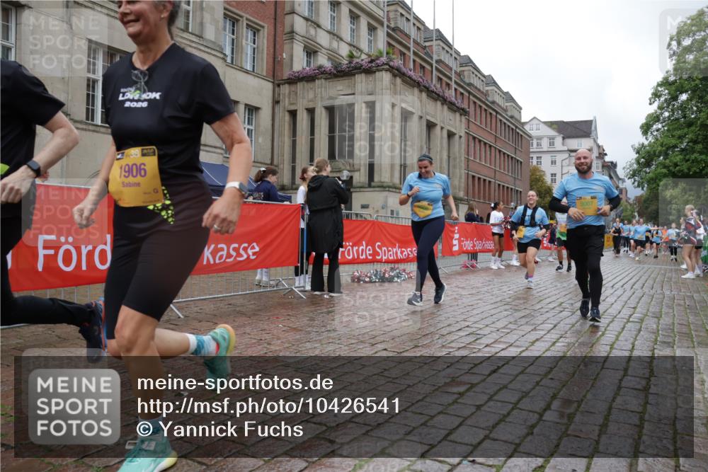 13.09.2026 - Kiel Lauf Yannick Fuchs http://msf.ph/oto/10426541 13.09.2026 11:04:36 Ziel 567, 1554, 2298, 2662, 2758, 4155, 4200, 4758, 4759, 4870, 7157, 8697, 8950, 8951, 8956, 9067, 9667, 9815, 9818, 9980, 9987, 10016, 12252, 12826, 460, 978, 1204, 1316, 1554, 1902, 1906, 2062, 2654, 2750, 3140, 3141, 3195, 3336, 3378, 3961, 3963, 4936, 5007, 5008, 5806, 6010, 6092, 6310, 6962, 6963, 7016, 7451, 7686, 8835, 9806, 9980, 10130, 10776, 11050, 11151, 11152, 11856, 12179, 711, 1056, 1228, 1289, 1431, 1861, 2804, 4211, 4391, 5963, 6443, 6752, 1902 meine-sportfotos.de