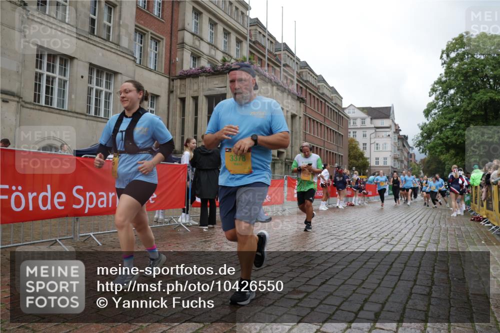 13.09.2026 - Kiel Lauf Yannick Fuchs http://msf.ph/oto/10426550 13.09.2026 11:04:39 Ziel 711, 1228, 1289, 1431, 2758, 4200, 4758, 4759, 5963, 7157, 8697, 8950, 8951, 8956, 9667, 9815, 9818, 10016, 10593, 12252, 12438, 12826, 460, 567, 978, 1204, 1316, 1554, 2062, 2298, 2654, 2662, 2750, 2758, 3140, 3141, 3195, 3336, 3378, 3961, 3963, 4155, 4870, 4936, 5008, 5806, 6010, 6092, 6310, 6962, 6963, 7016, 7157, 7451, 7686, 8835, 8956, 9067, 9806, 9980, 9987, 10130, 10776, 11050, 11151, 11152, 11856, 12179, 1056, 1861, 2093, 2804, 4211, 4391, 6443, 6752, 1902 meine-sportfotos.de