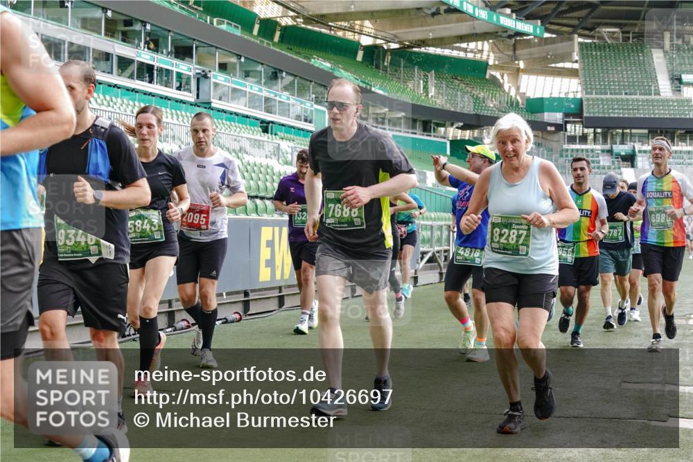 13.09.2026 - 21. swb-Marathon Bremen Michael Burmester http://msf.ph/oto/10426697 13.09.2026 13:25:17 Laufen im Stadion 137, 182, 213, 294, 505, 530, 543, 548, 645, 721, 723, 739, 743, 752, 815, 818, 966, 1273, 1283, 1410, 1443, 1459, 1463, 1471, 1487, 1491, 1504, 1515, 1530, 1561, 1618, 1744, 1828, 1830, 1944, 1953, 2058, 2059, 2095, 2211, 2252, 2267, 2271, 2298, 2308, 2312, 2323, 2354, 2382, 2384, 2465, 2483, 2497, 2503, 2506, 2554, 2571, 2591, 2644, 2675, 2752, 2762, 2776, 2833, 2878, 2896, 2981, 3005, 3062, 3097, 3142, 3172, 3211, 3259, 3298, 3306, 3312, 3329, 3381, 3390 meine-sportfotos.de