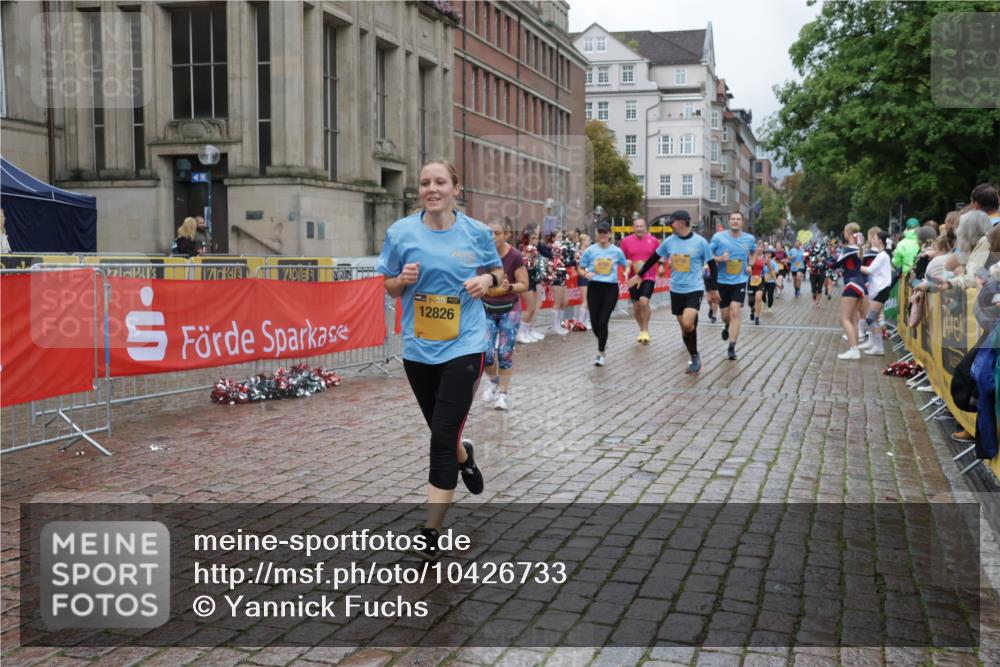 13.09.2026 - Kiel Lauf Yannick Fuchs http://msf.ph/oto/10426733 13.09.2026 11:05:05 Ziel 1186, 2093, 2142, 2308, 4262, 4391, 5002, 5021, 6393, 8149, 9330, 9605, 9647, 10003, 10138, 10679, 711, 1056, 1228, 1289, 1431, 1861, 2804, 4200, 4211, 4391, 4758, 4759, 5963, 6443, 6752, 8697, 8950, 8951, 9647, 9667, 9815, 9818, 10016, 10217, 10484, 10593, 11906, 11948, 12252, 12406, 12438, 12472, 12826, 1476, 2070, 3122, 3159, 3284, 6447, 7386, 7716, 7860, 8124, 8949, 10133, 11094, 11160, 11341, 567, 1554, 2298, 2758, 9667, 12826 meine-sportfotos.de