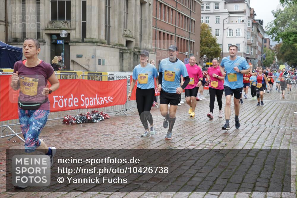 13.09.2026 - Kiel Lauf Yannick Fuchs http://msf.ph/oto/10426738 13.09.2026 11:05:07 Ziel 1186, 2093, 2142, 2308, 4262, 5002, 5021, 8149, 9330, 9605, 10003, 10138, 711, 1056, 1228, 1289, 1431, 1861, 2093, 2804, 4200, 4211, 4391, 4758, 4759, 5963, 6393, 6443, 6752, 8149, 8697, 8950, 8951, 9647, 9667, 9815, 9818, 10016, 10217, 10484, 10593, 10679, 11906, 11948, 12252, 12406, 12438, 12472, 1476, 2070, 3122, 3159, 3284, 6447, 7386, 7716, 7860, 8124, 8949, 10133, 11094, 11160, 11341, 567, 1554, 2298, 2758, 4200, 4758, 4759, 9667, 12826 meine-sportfotos.de