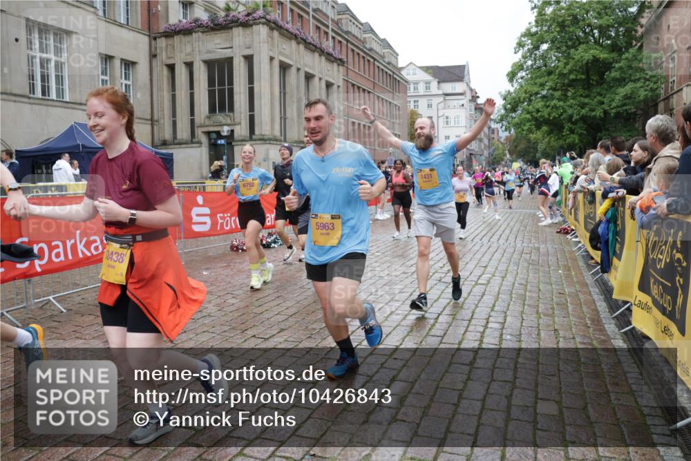 13.09.2026 - Kiel Lauf Yannick Fuchs http://msf.ph/oto/10426843 13.09.2026 11:05:18 Ziel 1186, 1476, 2070, 3122, 3159, 3284, 5002, 6447, 7386, 7716, 7860, 8124, 8949, 10133, 11094, 11341, 1056, 1186, 1228, 1289, 1431, 1861, 2093, 2142, 2308, 2804, 4211, 4262, 4391, 5002, 5021, 5963, 6393, 6443, 6752, 8149, 9330, 9605, 9647, 10003, 10138, 10217, 10484, 10593, 10679, 11906, 11948, 12406, 12438, 12472, 1491, 2365, 3352, 3421, 4979, 5888, 5909, 5954, 6162, 7899, 8334, 9480, 9589, 9747, 10599, 11160, 11618, 711, 1228, 1289, 1431, 5963, 6752, 8697, 8950, 8951 meine-sportfotos.de