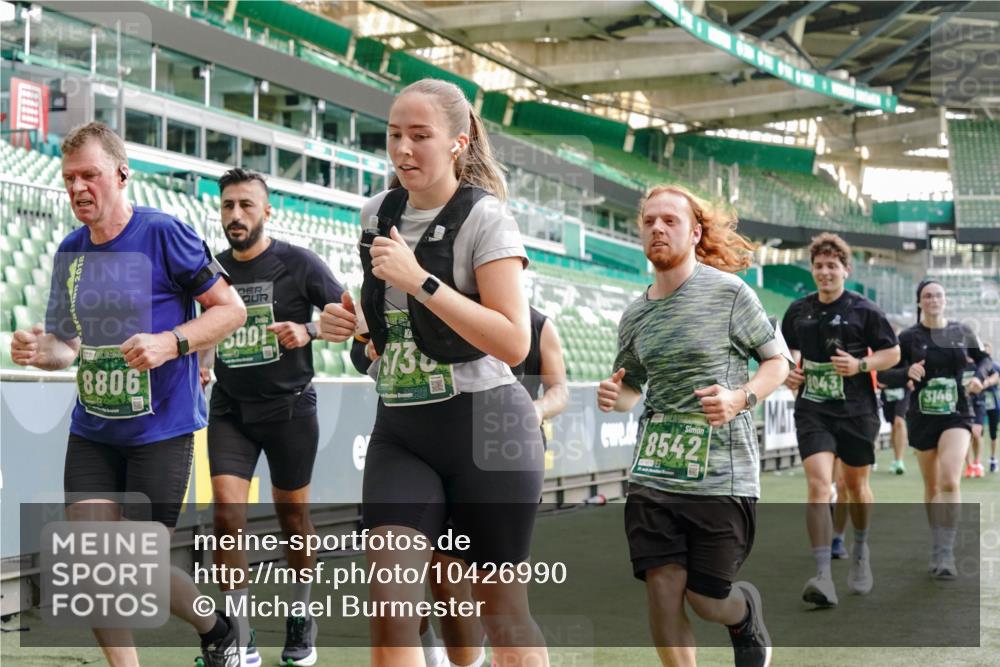13.09.2026 - 21. swb-Marathon Bremen Michael Burmester http://msf.ph/oto/10426990 13.09.2026 13:25:28 Laufen im Stadion 213, 294, 505, 530, 543, 548, 645, 723, 739, 752, 815, 818, 966, 1283, 1410, 1443, 1459, 1463, 1471, 1487, 1491, 1504, 1515, 1530, 1561, 1618, 1744, 1828, 1830, 1944, 1953, 2058, 2059, 2095, 2211, 2252, 2267, 2271, 2298, 2308, 2312, 2323, 2354, 2382, 2384, 2483, 2497, 2506, 2508, 2554, 2558, 2571, 2591, 2644, 2656, 2675, 2752, 2762, 2776, 2833, 2878, 2896, 2970, 2981, 3005, 3062, 3097, 3142, 3172, 3211, 3259, 3298, 3306, 3312, 3329, 3381, 3390, 3433 meine-sportfotos.de