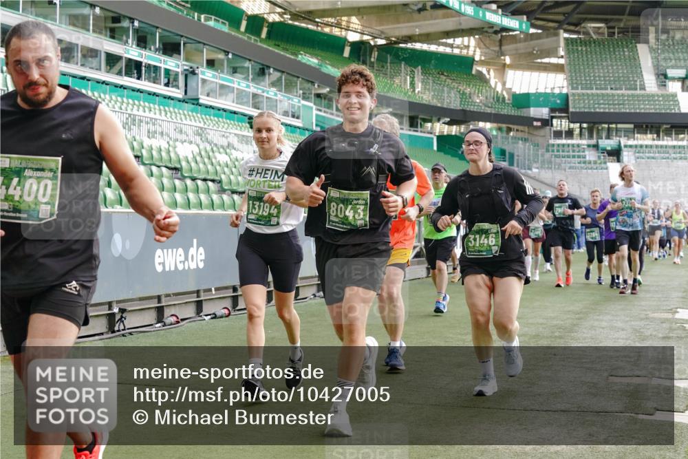 13.09.2026 - 21. swb-Marathon Bremen Michael Burmester http://msf.ph/oto/10427005 13.09.2026 13:25:29 Laufen im Stadion 202, 213, 294, 505, 530, 543, 548, 645, 723, 739, 752, 815, 818, 966, 1283, 1410, 1443, 1459, 1463, 1471, 1487, 1491, 1504, 1515, 1530, 1561, 1618, 1744, 1828, 1830, 1944, 1953, 2058, 2059, 2095, 2211, 2252, 2267, 2271, 2298, 2308, 2312, 2323, 2354, 2382, 2384, 2483, 2497, 2506, 2508, 2554, 2558, 2571, 2591, 2644, 2656, 2675, 2752, 2762, 2776, 2833, 2878, 2896, 2970, 2981, 3005, 3047, 3062, 3097, 3142, 3172, 3211, 3259, 3298, 3306, 3312, 3329, 3359, 3381, 3390, 3433 meine-sportfotos.de
