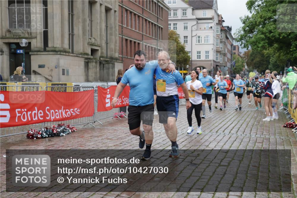 13.09.2026 - Kiel Lauf Yannick Fuchs http://msf.ph/oto/10427030 13.09.2026 11:05:47 Ziel 2959, 4058, 4148, 4153, 4764, 5526, 5925, 6162, 6668, 8323, 8498, 8879, 9279, 10386, 10557, 10599, 11049, 12012, 12233, 12649, 1476, 1491, 2070, 2365, 3122, 3159, 3284, 3352, 3421, 4979, 5888, 5909, 5954, 6447, 7386, 7716, 7860, 7899, 8124, 8334, 8949, 9480, 9589, 9747, 10133, 10599, 11094, 11160, 11341, 11618, 799, 1111, 1359, 2781, 2782, 3475, 3618, 4392, 4980, 5187, 5229, 5756, 6307, 6823, 7045, 7452, 7942, 8295, 8452, 9016, 9757, 10830, 11218, 11372, 12133, 12356 meine-sportfotos.de