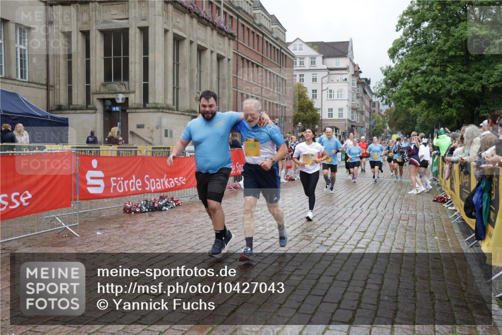 13.09.2026 - Kiel Lauf Yannick Fuchs http://msf.ph/oto/10427043 13.09.2026 11:05:47 Ziel 2959, 4058, 4148, 4153, 4764, 5526, 5925, 6162, 6668, 8323, 8498, 8879, 9279, 10386, 10557, 10599, 11049, 12012, 12233, 12649, 1476, 1491, 2070, 2365, 3122, 3159, 3284, 3352, 3421, 4979, 5888, 5909, 5954, 6447, 7386, 7716, 7860, 7899, 8124, 8334, 8949, 9480, 9589, 9747, 10133, 10599, 11094, 11160, 11341, 11618, 799, 1111, 1359, 2781, 2782, 3475, 3618, 4392, 4980, 5187, 5229, 5756, 6307, 6823, 7045, 7452, 7942, 8295, 8452, 9016, 9757, 10830, 11218, 11372, 12133, 12356 meine-sportfotos.de