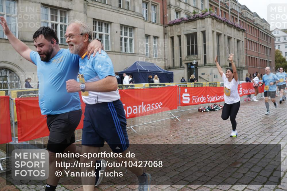 13.09.2026 - Kiel Lauf Yannick Fuchs http://msf.ph/oto/10427068 13.09.2026 11:05:49 Ziel 2959, 4058, 4148, 4153, 4764, 5526, 5925, 6668, 8323, 8498, 8879, 9279, 10386, 10557, 11049, 12012, 12233, 12649, 1476, 1491, 2070, 2365, 3122, 3159, 3284, 3352, 3421, 4979, 5888, 5909, 5954, 6162, 6447, 7386, 7716, 7860, 7899, 8124, 8334, 8949, 9480, 9589, 9747, 10133, 10599, 11094, 11160, 11341, 11618, 799, 1111, 1359, 2781, 2782, 3475, 3618, 4392, 4980, 5187, 5229, 5756, 6307, 6823, 7045, 7452, 7942, 8295, 8452, 9016, 9757, 10830, 11218, 11372, 12133, 12356 meine-sportfotos.de