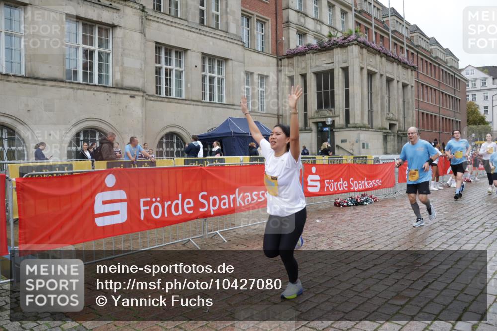 13.09.2026 - Kiel Lauf Yannick Fuchs http://msf.ph/oto/10427080 13.09.2026 11:05:50 Ziel 2959, 3475, 4058, 4148, 4153, 4764, 5526, 5756, 5925, 6668, 6823, 8323, 8498, 8879, 9016, 9279, 10386, 10557, 11049, 12012, 12233, 12649, 1476, 1491, 2070, 2365, 3122, 3284, 3352, 3421, 4979, 5888, 5909, 5954, 6162, 6447, 7386, 7716, 7860, 7899, 8334, 8949, 9480, 9589, 9747, 10133, 10599, 11094, 11160, 11341, 11618, 12012, 799, 1111, 1359, 2781, 2782, 3618, 4392, 4980, 5187, 5229, 6307, 7045, 7452, 7942, 8295, 8452, 9757, 10830, 11218, 11372, 12133, 12356 meine-sportfotos.de
