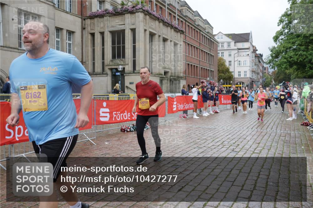 13.09.2026 - Kiel Lauf Yannick Fuchs http://msf.ph/oto/10427277 13.09.2026 11:06:13 Ziel 824, 2781, 2782, 3201, 3966, 4095, 7045, 7452, 8163, 8400, 9781, 10143, 10329, 10537, 11028, 11029, 12048, 12686, 799, 1111, 1359, 2959, 3475, 3618, 4058, 4148, 4153, 4392, 4764, 4980, 5187, 5229, 5526, 5756, 5925, 6162, 6307, 6668, 6823, 7045, 7452, 7942, 8295, 8323, 8452, 8498, 8879, 9016, 9279, 9757, 10386, 10557, 10830, 11049, 11218, 11372, 12012, 12048, 12133, 12233, 12356, 12646, 12647, 12649, 219, 458, 560, 631, 710, 2179, 4614, 5141 meine-sportfotos.de