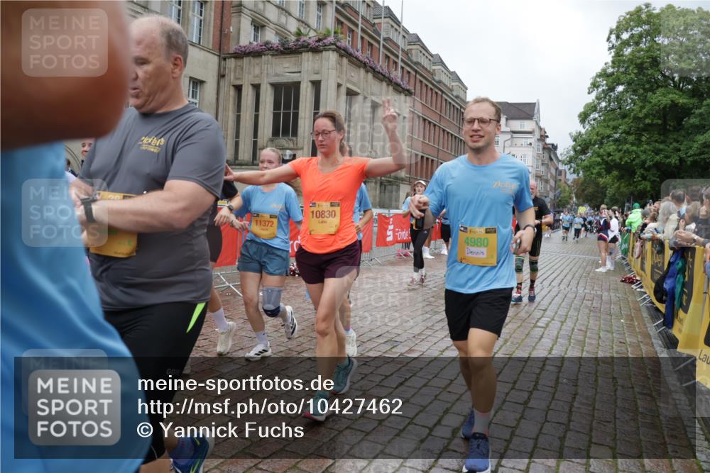 13.09.2026 - Kiel Lauf Yannick Fuchs http://msf.ph/oto/10427462 13.09.2026 11:06:34 Ziel 219, 805, 3712, 4312, 4421, 5141, 7008, 7664, 9022, 9182, 9830, 10545, 11900, 12188, 12195, 458, 560, 631, 710, 799, 824, 1111, 1359, 2179, 2781, 2782, 3201, 3618, 3966, 4095, 4392, 4614, 4980, 5229, 5403, 5435, 6124, 6125, 6307, 6754, 7045, 7452, 7942, 8163, 8295, 8299, 8400, 8429, 8452, 9781, 10143, 10329, 10497, 10537, 10545, 10830, 10841, 11028, 11029, 11218, 11372, 12048, 12195, 12356, 12646, 12647, 12686, 2041, 3213, 6931, 7145, 7329, 8029, 8822, 9467, 9729, 799 meine-sportfotos.de