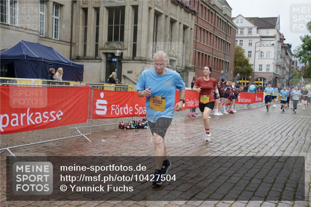 13.09.2026 - Kiel Lauf Yannick Fuchs http://msf.ph/oto/10427504 13.09.2026 11:06:39 Ziel 219, 805, 3712, 4312, 4421, 5565, 7008, 7664, 8704, 9022, 9830, 11559, 12188, 458, 560, 631, 710, 805, 824, 2179, 2781, 2782, 3201, 3966, 4095, 4614, 5141, 5403, 5435, 6124, 6125, 6754, 8163, 8299, 8400, 8429, 9182, 9781, 10143, 10329, 10497, 10537, 10545, 10841, 11028, 11029, 11900, 12195, 12686, 1894, 2041, 3213, 4683, 4945, 6931, 7145, 7329, 8029, 8822, 8911, 9218, 9467, 9729, 799, 2781, 2782, 7045, 7452, 12048 meine-sportfotos.de