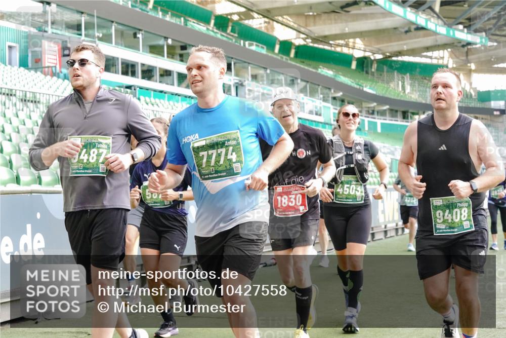 13.09.2026 - 21. swb-Marathon Bremen Michael Burmester http://msf.ph/oto/10427558 13.09.2026 13:25:48 Laufen im Stadion 202, 213, 294, 505, 530, 543, 645, 723, 815, 818, 966, 1077, 1283, 1410, 1443, 1459, 1463, 1473, 1487, 1491, 1504, 1515, 1530, 1561, 1618, 1744, 1828, 1830, 1953, 2058, 2059, 2095, 2211, 2267, 2271, 2298, 2308, 2312, 2323, 2354, 2382, 2384, 2497, 2506, 2508, 2554, 2558, 2576, 2591, 2592, 2644, 2656, 2675, 2752, 2762, 2817, 2833, 2878, 2896, 2965, 2970, 2981, 3005, 3047, 3062, 3097, 3142, 3172, 3211, 3259, 3298, 3306, 3329, 3359, 3390, 3433, 3629 meine-sportfotos.de