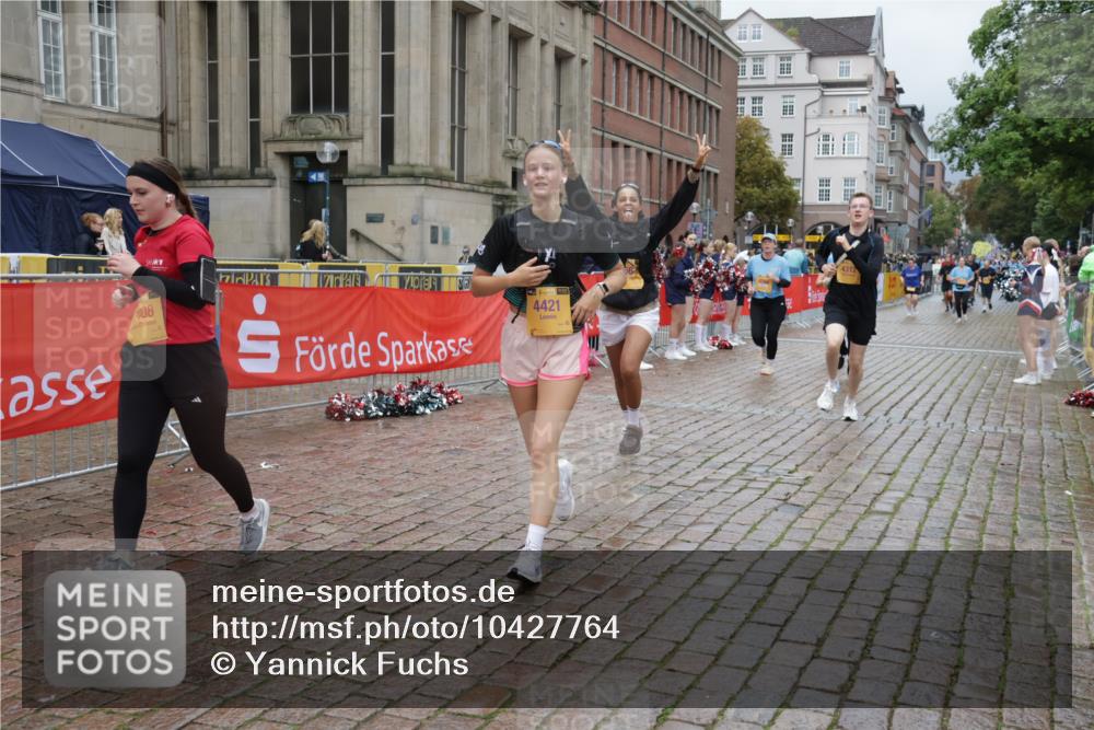 13.09.2026 - Kiel Lauf Yannick Fuchs http://msf.ph/oto/10427764 13.09.2026 11:07:10 Ziel 102, 583, 1294, 2305, 3004, 3401, 5527, 6265, 6541, 6734, 7741, 10591, 10762, 10977, 11481, 12412, 1894, 2041, 3213, 4312, 4421, 4683, 4945, 5565, 6541, 6931, 7008, 7145, 7329, 7664, 8029, 8704, 8822, 8911, 9218, 9467, 9729, 11559, 733, 885, 1344, 1587, 4214, 5123, 5561, 5901, 6380, 6726, 9125, 10924, 11443, 12184, 219, 805, 3712, 4312, 4421, 7008, 7664, 9022, 9182, 9830, 12188 meine-sportfotos.de