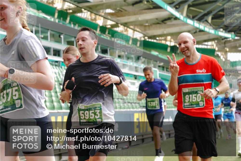 13.09.2026 - 21. swb-Marathon Bremen Michael Burmester http://msf.ph/oto/10427814 13.09.2026 13:02:42 Laufen im Stadion 150, 282, 531, 596, 722, 762, 930, 936, 940, 946, 1006, 1014, 1067, 1163, 1250, 1436, 1448, 1458, 1460, 1582, 1611, 1896, 2033, 2047, 2062, 2276, 2292, 2345, 2364, 2378, 2421, 2434, 2513, 2625, 2638, 2666, 2668, 2779, 2900, 2934, 2987, 3013, 3044, 3114, 3135, 3163, 3164, 3187, 3248, 3258, 3294, 3334, 3360, 3372, 3374, 3392, 3460, 3496, 3510, 3526, 3527, 3576, 3585, 3597, 3603, 3667, 3721, 3806, 3846, 3852, 3859, 3893, 3938, 3970, 3983, 4000, 4077, 4133, 4506, 4558 meine-sportfotos.de