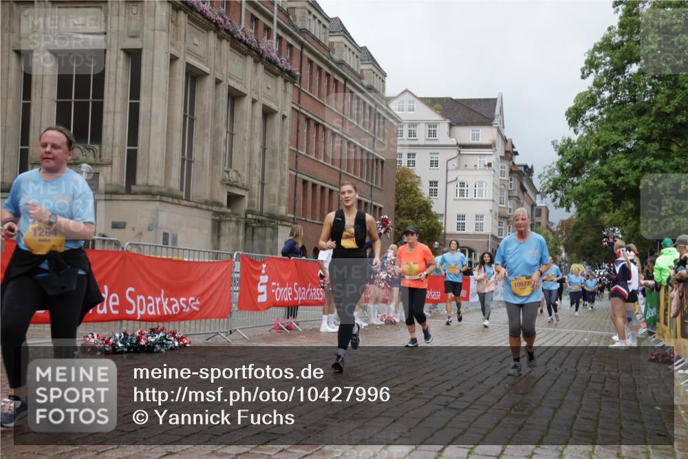13.09.2026 - Kiel Lauf Yannick Fuchs http://msf.ph/oto/10427996 13.09.2026 11:07:38 Ziel 356, 660, 1601, 1637, 2905, 2940, 4983, 5095, 5138, 5139, 5542, 5554, 5638, 6380, 6690, 6727, 7035, 7625, 9064, 9604, 10873, 11015, 12267, 12706, 102, 583, 733, 885, 1294, 1344, 1587, 2305, 3004, 4214, 5123, 5527, 5561, 5901, 6265, 6726, 6734, 9125, 10762, 10924, 10977, 11443, 11481, 12184, 12412, 94, 311, 656, 1136, 1951, 2136, 3397, 3828, 3986, 4297, 6086, 6404, 9952, 10244, 11407, 12013, 12379, 12730, 1294, 1894, 3004, 3401, 4945, 5527, 6541 meine-sportfotos.de