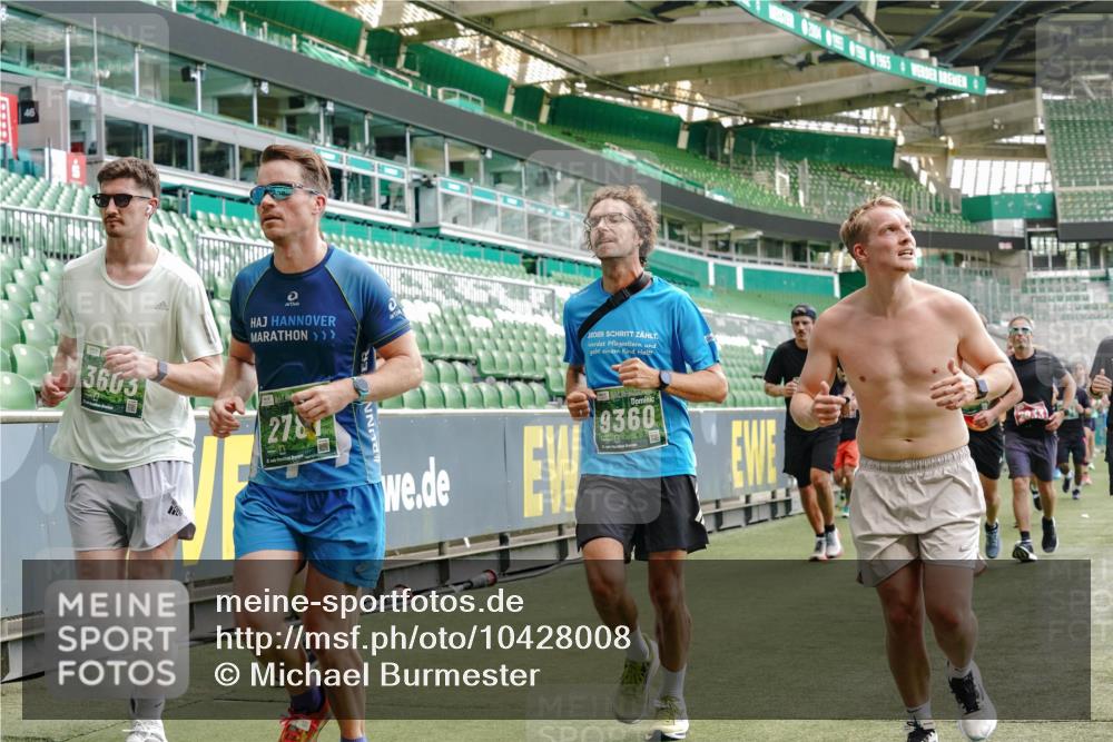 13.09.2026 - 21. swb-Marathon Bremen Michael Burmester http://msf.ph/oto/10428008 13.09.2026 13:02:46 Laufen im Stadion 150, 282, 488, 531, 596, 722, 762, 930, 936, 940, 946, 1006, 1014, 1067, 1163, 1250, 1436, 1458, 1460, 1611, 1771, 1896, 2033, 2047, 2062, 2276, 2292, 2345, 2364, 2378, 2421, 2434, 2513, 2625, 2638, 2666, 2668, 2779, 2900, 2934, 2977, 2987, 3013, 3044, 3114, 3135, 3163, 3164, 3187, 3248, 3258, 3294, 3334, 3360, 3374, 3392, 3402, 3460, 3496, 3510, 3527, 3576, 3585, 3597, 3603, 3667, 3721, 3806, 3846, 3852, 3859, 3893, 3938, 3970, 3983, 4000, 4077, 4133, 4506, 4558 meine-sportfotos.de