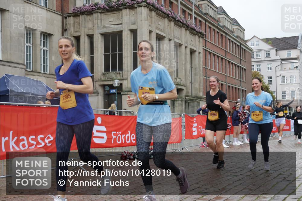 13.09.2026 - Kiel Lauf Yannick Fuchs http://msf.ph/oto/10428019 13.09.2026 11:07:46 Ziel 94, 311, 356, 656, 660, 1136, 1637, 2940, 3986, 4983, 5095, 6086, 6404, 6727, 7035, 9604, 9952, 10244, 10873, 11015, 11407, 12013, 12267, 12730, 102, 583, 660, 733, 885, 1344, 1587, 1601, 1637, 2305, 2905, 4214, 5123, 5138, 5139, 5542, 5554, 5561, 5638, 5901, 6265, 6380, 6690, 6726, 7625, 9064, 9125, 9604, 10762, 10924, 11443, 12184, 12412, 12706, 121, 755, 1951, 2120, 2136, 3397, 3828, 4297, 4949, 5833, 7123, 10702, 12379, 102, 583, 1294, 2305, 3004, 5527, 10762 meine-sportfotos.de