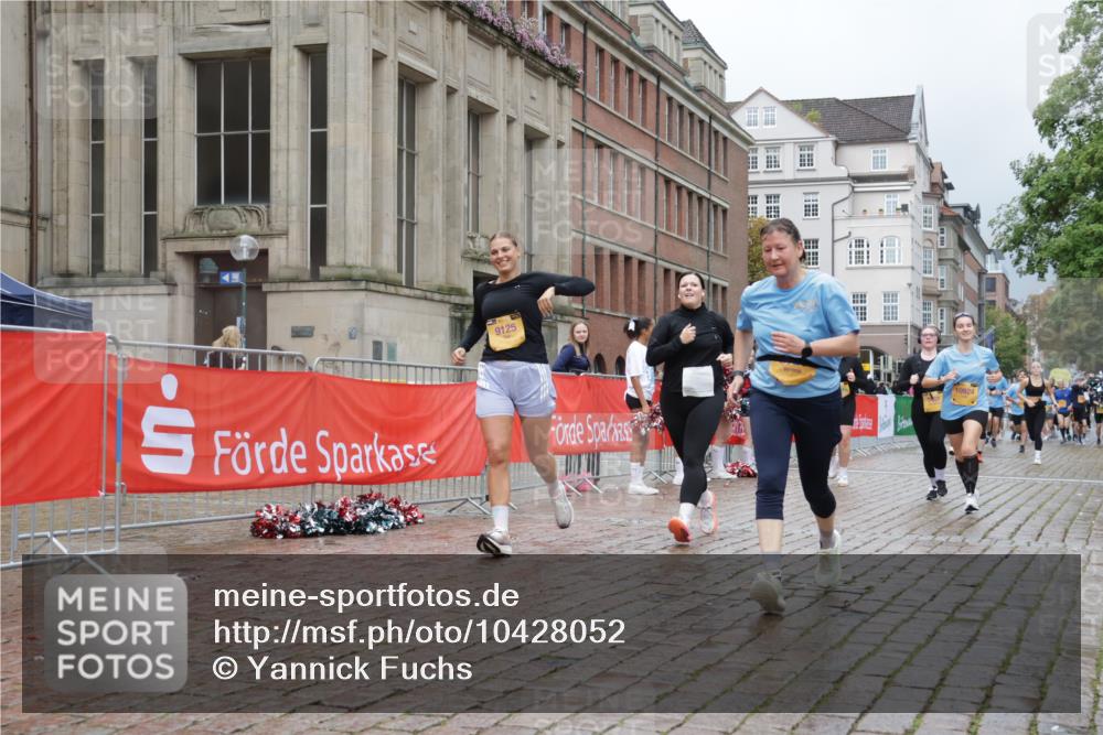 13.09.2026 - Kiel Lauf Yannick Fuchs http://msf.ph/oto/10428052 13.09.2026 11:07:50 Ziel 94, 311, 656, 1136, 3828, 3986, 5095, 6086, 6404, 6727, 7035, 9952, 10244, 10873, 11407, 12013, 12379, 12730, 356, 660, 733, 885, 1344, 1587, 1601, 1637, 2905, 2940, 4214, 4983, 5095, 5123, 5138, 5139, 5542, 5554, 5561, 5638, 5901, 6380, 6690, 6726, 7625, 9064, 9125, 9604, 10873, 10924, 11015, 11443, 12184, 12267, 12412, 12706, 121, 755, 1951, 2120, 2136, 3397, 4297, 4949, 5833, 6401, 7123, 8019, 10702, 102, 583, 2305, 5561, 6726, 9125, 10762, 12412 meine-sportfotos.de
