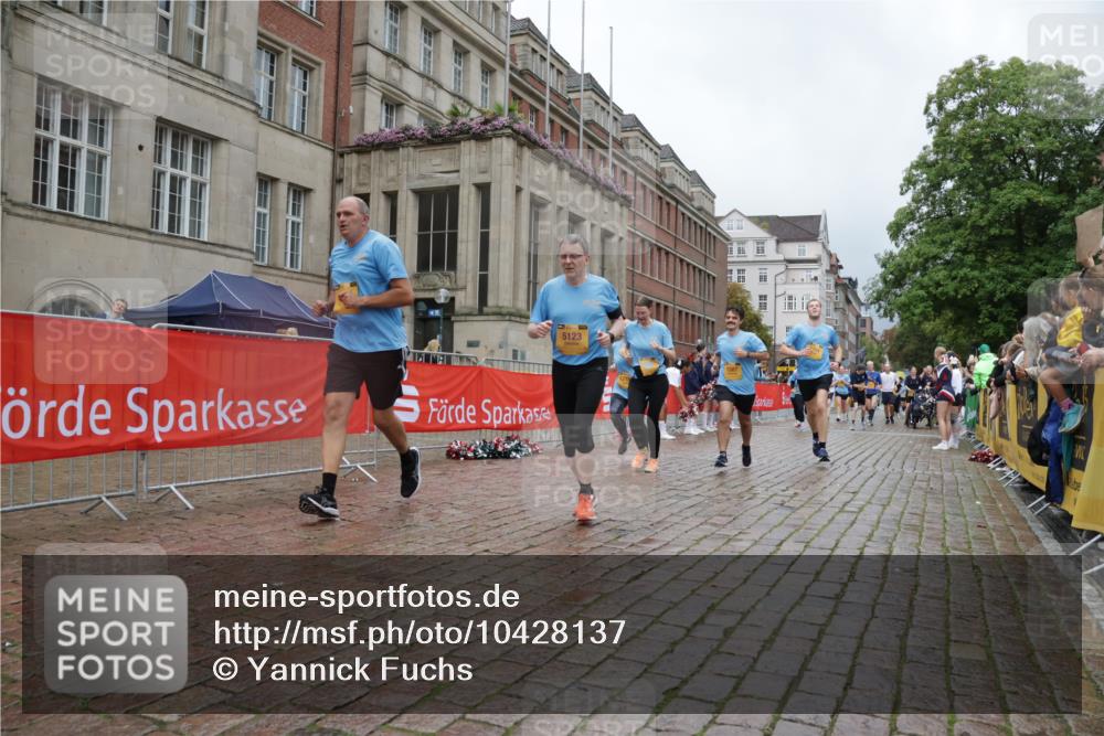 13.09.2026 - Kiel Lauf Yannick Fuchs http://msf.ph/oto/10428137 13.09.2026 11:07:58 Ziel 94, 121, 311, 755, 1951, 2136, 3397, 3828, 4297, 4949, 5833, 6404, 7123, 9952, 10702, 11407, 12013, 12379, 311, 356, 656, 660, 885, 1136, 1344, 1587, 1601, 1637, 2905, 2940, 3986, 4214, 4983, 5095, 5123, 5138, 5139, 5542, 5554, 5638, 6086, 6380, 6690, 6727, 7035, 7625, 9064, 9604, 10244, 10873, 11015, 11407, 12013, 12184, 12267, 12706, 12730, 2120, 6401, 7108, 7254, 8019, 10525, 733, 885, 1344, 1587, 4214, 5123, 5561, 5901, 6726, 9125, 10924, 11443, 12184 meine-sportfotos.de