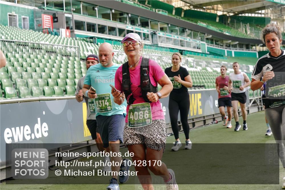 13.09.2026 - 21. swb-Marathon Bremen Michael Burmester http://msf.ph/oto/10428170 13.09.2026 13:26:12 Laufen im Stadion 202, 213, 294, 390, 505, 530, 543, 645, 815, 818, 833, 966, 1077, 1283, 1410, 1443, 1459, 1473, 1487, 1504, 1515, 1530, 1561, 1618, 1700, 1744, 1828, 1830, 1953, 2058, 2059, 2267, 2271, 2273, 2298, 2308, 2309, 2354, 2382, 2384, 2388, 2428, 2506, 2508, 2542, 2554, 2558, 2576, 2582, 2591, 2592, 2656, 2675, 2752, 2762, 2817, 2833, 2878, 2896, 2965, 2970, 2981, 3005, 3047, 3062, 3084, 3097, 3142, 3172, 3211, 3259, 3329, 3359, 3390, 3433, 3540, 3629 meine-sportfotos.de