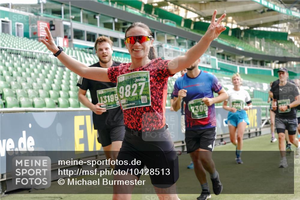 13.09.2026 - 21. swb-Marathon Bremen Michael Burmester http://msf.ph/oto/10428513 13.09.2026 13:02:56 Laufen im Stadion 150, 488, 531, 596, 722, 725, 762, 930, 936, 940, 946, 1006, 1014, 1067, 1163, 1250, 1436, 1458, 1460, 1611, 1771, 2033, 2047, 2062, 2223, 2276, 2292, 2345, 2364, 2378, 2421, 2434, 2513, 2625, 2638, 2666, 2668, 2779, 2900, 2934, 2977, 2987, 3013, 3044, 3114, 3135, 3163, 3164, 3187, 3248, 3258, 3294, 3334, 3360, 3392, 3402, 3460, 3496, 3510, 3527, 3576, 3585, 3597, 3603, 3618, 3667, 3721, 3806, 3846, 3852, 3859, 3893, 3938, 3970, 3983, 4000, 4077, 4133, 4506, 4558 meine-sportfotos.de