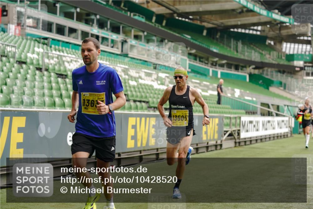 13.09.2026 - 21. swb-Marathon Bremen Michael Burmester http://msf.ph/oto/10428520 13.09.2026 10:19:43 Laufen im Stadion 10261, 10262, 10366, 10475, 10994, 11067, 11068, 11176, 11197, 11418, 11481, 11512, 11652, 12324, 12358, 12413, 13505, 13530, 13533, 13534, 13536, 13540, 13541, 13543, 13550, 13558, 13560, 13564, 13573, 13581, 13582, 13588, 13590, 13599, 13601, 13605, 13610, 13618, 13619, 13622, 13632, 13633, 13638, 13639, 10597, 12272, 13501, 13510, 13515, 13517, 13525, 13542, 13547, 13567, 13579, 13623, 13627, 13635 meine-sportfotos.de