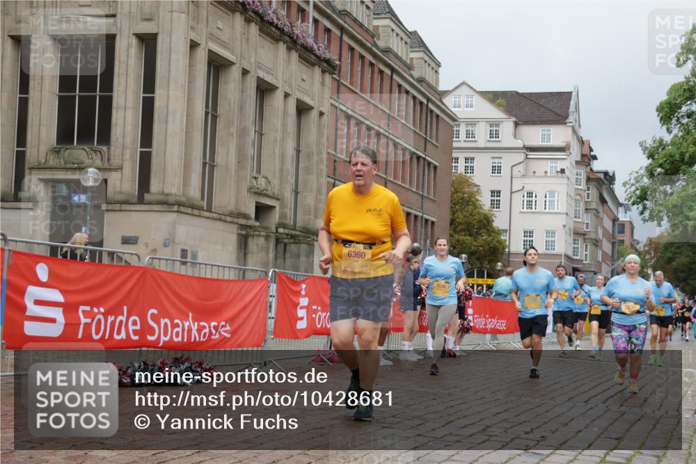 13.09.2026 - Kiel Lauf Yannick Fuchs http://msf.ph/oto/10428681 13.09.2026 11:08:57 Ziel 1226, 1569, 2250, 2951, 3022, 4526, 9752, 10813, 10928, 11674, 12334, 24, 25, 834, 1067, 1170, 2235, 2250, 2575, 3536, 3798, 4709, 5418, 6360, 6576, 6626, 6662, 7667, 9162, 9800, 10645, 10647, 11442, 1934, 3752, 6028, 7681, 8933, 9112, 9995, 12238, 12532, 3798, 5856, 6061, 6185, 6360, 7108, 7254, 10525 meine-sportfotos.de