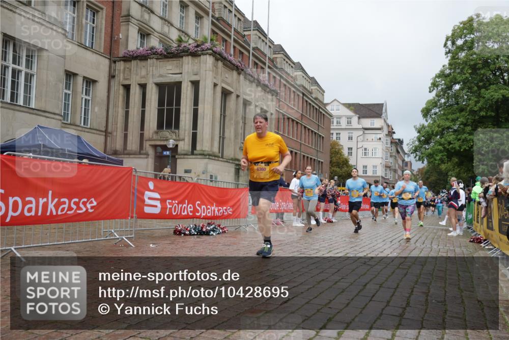 13.09.2026 - Kiel Lauf Yannick Fuchs http://msf.ph/oto/10428695 13.09.2026 11:08:58 Ziel 1226, 1569, 2951, 3022, 3752, 4526, 6028, 7681, 9752, 10813, 10928, 11674, 12238, 12334, 24, 25, 834, 1067, 1170, 2235, 2250, 2575, 2951, 3536, 4709, 5418, 6360, 6576, 6626, 6662, 7667, 9162, 9800, 10645, 10647, 11442, 1934, 8637, 8933, 9112, 9995, 12532, 3798, 5856, 6061, 6185, 6360, 7108 meine-sportfotos.de