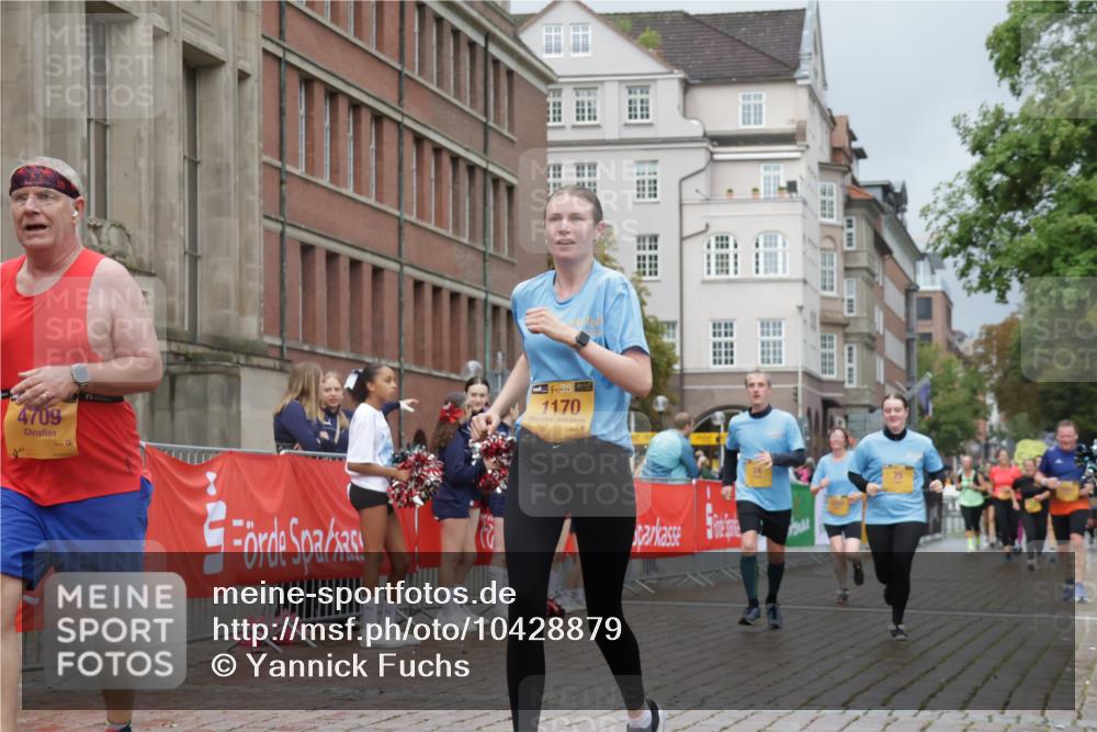 13.09.2026 - Kiel Lauf Yannick Fuchs http://msf.ph/oto/10428879 13.09.2026 11:09:13 Ziel 1934, 3752, 6028, 7681, 8637, 8933, 9112, 9995, 12238, 12532, 24, 25, 1170, 1226, 1569, 2250, 2951, 3022, 3752, 4526, 4709, 6028, 6576, 7681, 9162, 9752, 10813, 10928, 11674, 12238, 12334, 607, 2784, 7310, 8922, 8979, 10184, 10253, 10262, 10263, 10268, 11889, 834, 1170, 2575, 4709, 6576, 6626, 6662, 9162, 9800, 10645, 10647, 11442 meine-sportfotos.de