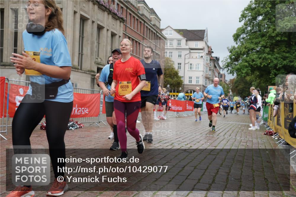 13.09.2026 - Kiel Lauf Yannick Fuchs http://msf.ph/oto/10429077 13.09.2026 11:09:35 Ziel 2784, 5528, 7111, 7310, 8922, 10423, 607, 1569, 1934, 3022, 3752, 4526, 6028, 7681, 8637, 8933, 8979, 9112, 9752, 9995, 10184, 10253, 10262, 10263, 10268, 11889, 12238, 12532, 508, 1074, 2992, 5843, 5867, 6908, 7683, 7826, 9967, 10352, 11208, 11428, 11429, 1226, 1569, 3022, 3752, 4526, 6028, 7681, 9752, 10813, 11674, 12238, 12334 meine-sportfotos.de