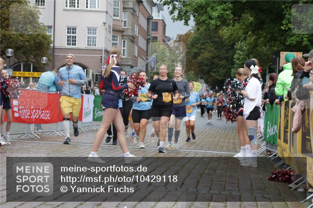 13.09.2026 - Kiel Lauf Yannick Fuchs http://msf.ph/oto/10429118 13.09.2026 11:09:46 Ziel 508, 1074, 2992, 5843, 5867, 7111, 7683, 7826, 10352, 10423, 11208, 607, 1934, 2784, 5528, 7310, 8637, 8922, 8933, 8979, 10184, 10253, 10262, 10263, 10268, 11889, 2337, 3227, 4063, 6908, 9168, 9665, 9967, 10154, 11013, 11428, 11429, 11884, 1934, 8933, 9112, 9995, 12532 meine-sportfotos.de