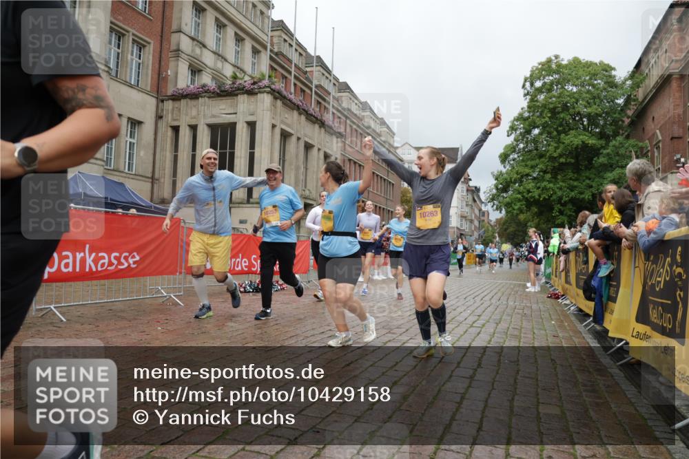 13.09.2026 - Kiel Lauf Yannick Fuchs http://msf.ph/oto/10429158 13.09.2026 11:09:53 Ziel 508, 1074, 2337, 5843, 5867, 6908, 7683, 7826, 9967, 10352, 11208, 11428, 11429, 607, 2784, 2992, 5528, 7111, 7310, 8637, 8922, 8979, 10184, 10253, 10262, 10263, 10268, 10423, 11889, 585, 1937, 3086, 3227, 4063, 5371, 9102, 9168, 9254, 9665, 10154, 11013, 11884, 12008, 12016, 1934, 8637, 8933, 10184, 10253, 10262, 10263, 10268 meine-sportfotos.de