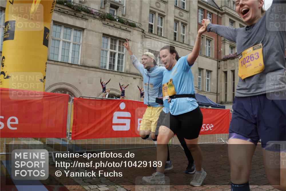 13.09.2026 - Kiel Lauf Yannick Fuchs http://msf.ph/oto/10429189 13.09.2026 11:09:55 Ziel 508, 1074, 2337, 5843, 5867, 6908, 7683, 7826, 9665, 9967, 10352, 11013, 11208, 11428, 11429, 607, 2784, 2992, 5528, 5867, 7111, 7310, 7683, 8922, 8979, 10184, 10253, 10262, 10263, 10268, 10352, 10423, 11208, 11889, 585, 1937, 3086, 3227, 4063, 5371, 9102, 9168, 9254, 10154, 11884, 12008, 12016, 12698, 607, 8637, 8933, 8979, 10184, 10253, 10262, 10263, 10268, 11889 meine-sportfotos.de