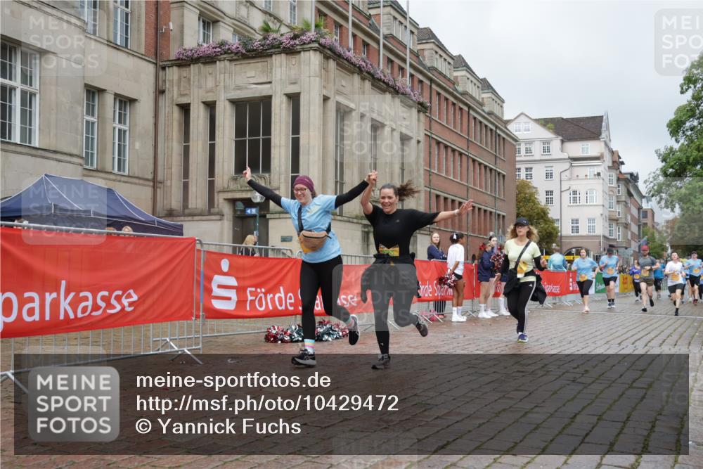 13.09.2026 - Kiel Lauf Yannick Fuchs http://msf.ph/oto/10429472 13.09.2026 11:10:32 Ziel 678, 1334, 2134, 2175, 2176, 2177, 3245, 3716, 6476, 9206, 9406, 9916, 10101, 10704, 11060, 11576, 585, 1937, 2337, 2630, 3086, 3227, 4063, 5371, 9102, 9168, 9254, 9665, 10154, 11013, 11884, 12008, 12016, 12178, 12698, 586, 1523, 6409, 6670, 8491, 10090, 10380, 10550, 11600, 2337, 6908, 9665, 9967, 11013, 11428, 11429 meine-sportfotos.de
