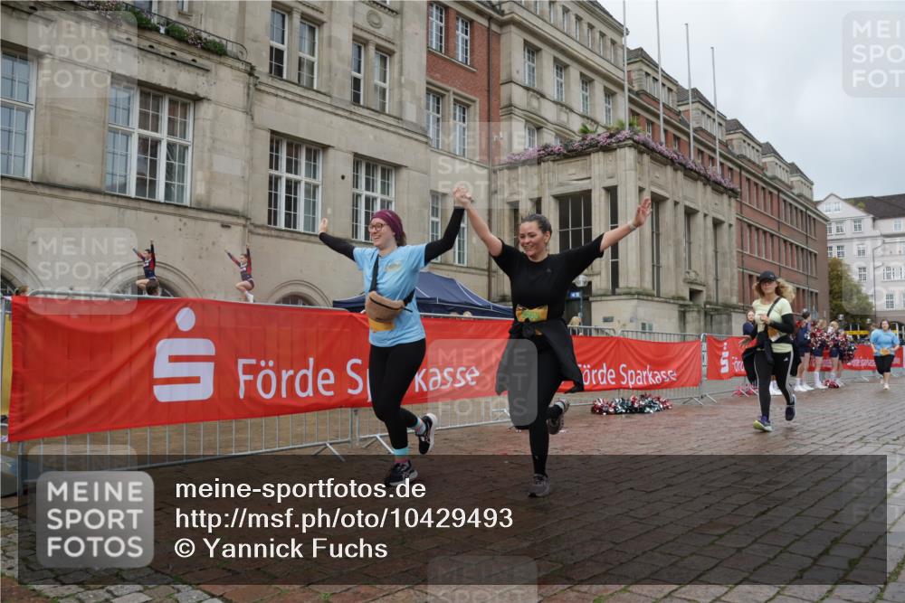 13.09.2026 - Kiel Lauf Yannick Fuchs http://msf.ph/oto/10429493 13.09.2026 11:10:33 Ziel 586, 678, 1334, 2134, 2175, 2176, 2177, 3245, 3716, 6476, 9206, 9406, 9916, 10101, 10704, 11060, 11576, 585, 1937, 2337, 2630, 3086, 3227, 4063, 5371, 9102, 9168, 9254, 9665, 10154, 11013, 11884, 12008, 12016, 12178, 12698, 1523, 5920, 6409, 6670, 8491, 10090, 10380, 10550, 11600, 2337, 6908, 9665, 9967, 11013, 11428, 11429 meine-sportfotos.de