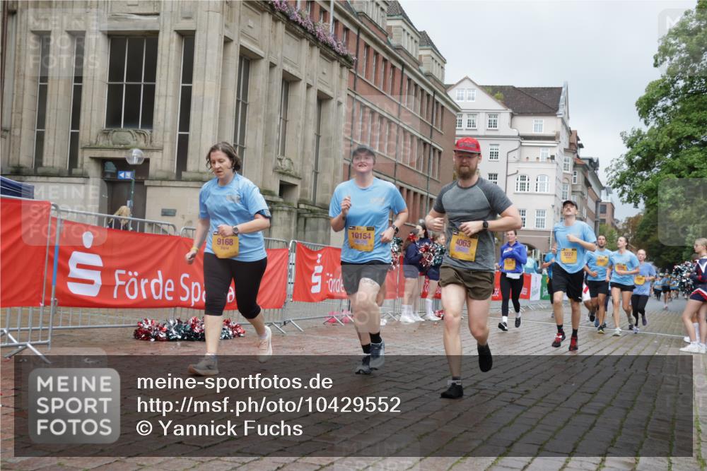 13.09.2026 - Kiel Lauf Yannick Fuchs http://msf.ph/oto/10429552 13.09.2026 11:10:37 Ziel 586, 678, 1334, 2134, 2175, 2176, 2177, 3245, 3716, 6476, 9206, 9406, 9916, 10090, 10101, 10550, 11576, 585, 1937, 2630, 3086, 3227, 4063, 5371, 9102, 9168, 9254, 10154, 10704, 11060, 11884, 12008, 12016, 12178, 12698, 1523, 2512, 2628, 5920, 6409, 6670, 6756, 7930, 8468, 8491, 10380, 10661, 11600, 2337, 4063, 9168, 9665, 10154, 11013, 11884 meine-sportfotos.de