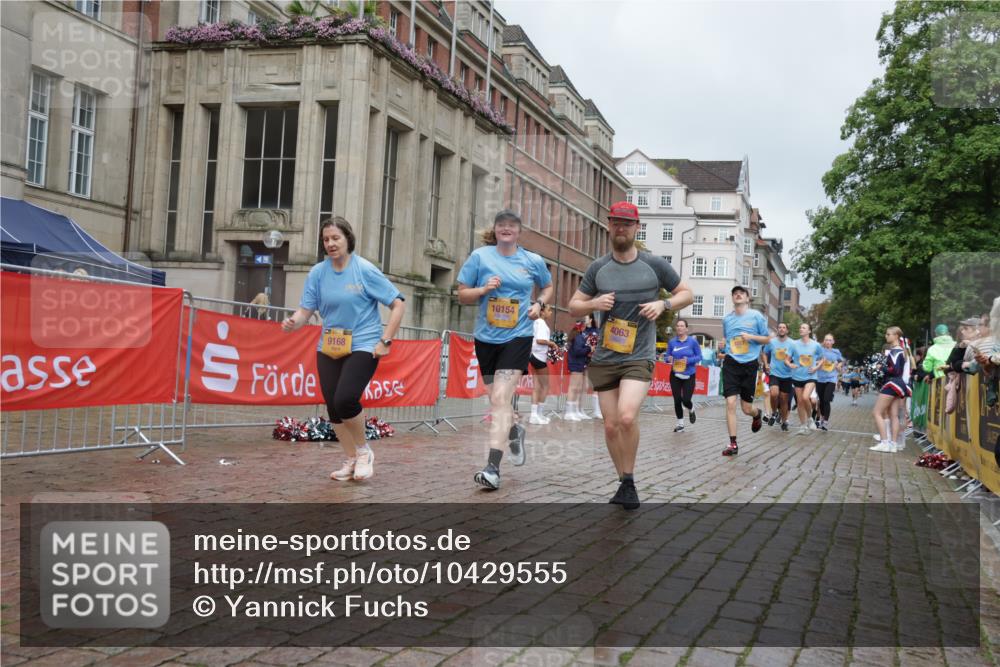 13.09.2026 - Kiel Lauf Yannick Fuchs http://msf.ph/oto/10429555 13.09.2026 11:10:37 Ziel 586, 678, 1334, 2134, 2175, 2176, 2177, 3245, 3716, 6476, 9206, 9406, 9916, 10090, 10101, 10550, 11576, 585, 1937, 2630, 3086, 3227, 4063, 5371, 9102, 9168, 9254, 10154, 10704, 11060, 11884, 12008, 12016, 12178, 12698, 1523, 2512, 2628, 5920, 6409, 6670, 6756, 7930, 8468, 8491, 10380, 10661, 11600, 2337, 4063, 9168, 9665, 10154, 11013, 11884 meine-sportfotos.de