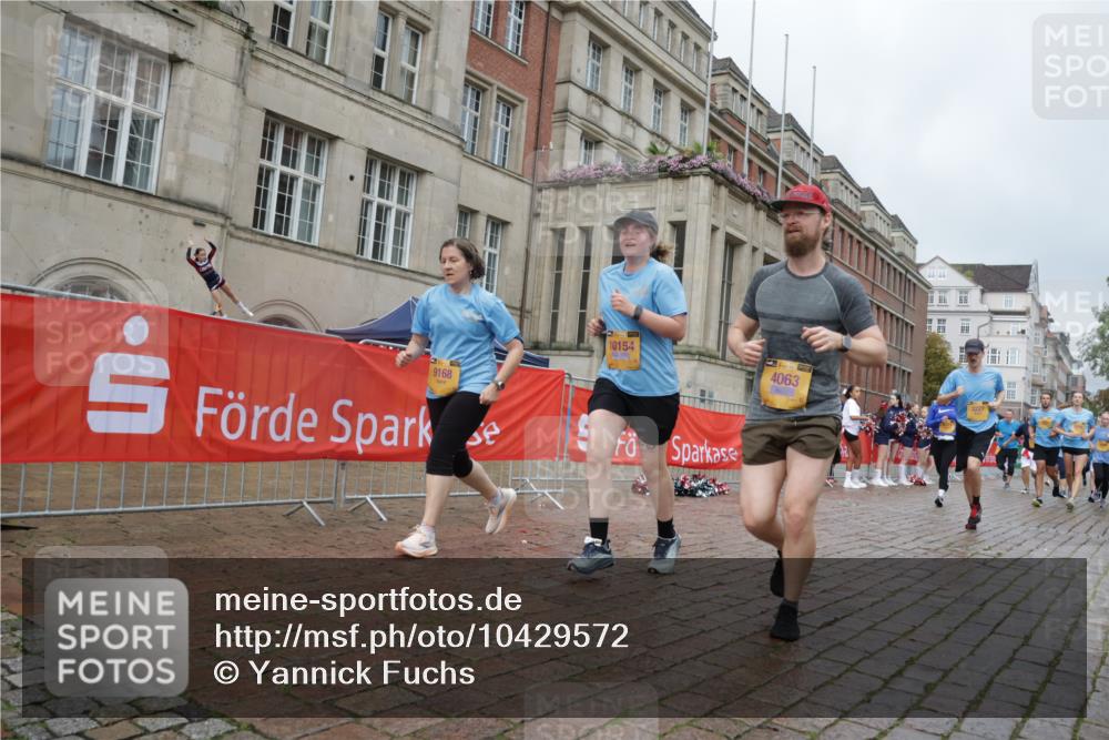 13.09.2026 - Kiel Lauf Yannick Fuchs http://msf.ph/oto/10429572 13.09.2026 11:10:38 Ziel 586, 678, 1334, 2134, 2175, 2176, 2177, 3245, 3716, 6476, 9206, 9406, 9916, 10090, 10101, 10550, 11576, 585, 678, 1937, 2630, 3086, 3227, 4063, 5371, 9102, 9168, 9254, 10154, 10704, 11060, 12008, 12016, 12178, 12698, 1523, 2512, 2628, 5920, 6409, 6670, 6756, 7930, 8468, 8491, 10380, 10661, 11600, 11644, 2337, 3227, 4063, 9168, 9665, 10154, 11013, 11884 meine-sportfotos.de