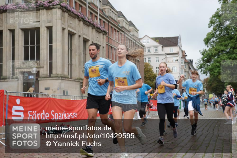 13.09.2026 - Kiel Lauf Yannick Fuchs http://msf.ph/oto/10429595 13.09.2026 11:10:42 Ziel 586, 1334, 2134, 2175, 2176, 2177, 3716, 6409, 8491, 9206, 9406, 9916, 10090, 10101, 10550, 585, 678, 1937, 2630, 3086, 3245, 5371, 6476, 9102, 9254, 10704, 11060, 11576, 12008, 12016, 12178, 12698, 1523, 2512, 2628, 5920, 6670, 6756, 7930, 8468, 10380, 10661, 11600, 11644, 585, 3086, 3227, 4063, 5371, 9168, 9254, 10154, 11013, 11884, 12008, 12016 meine-sportfotos.de