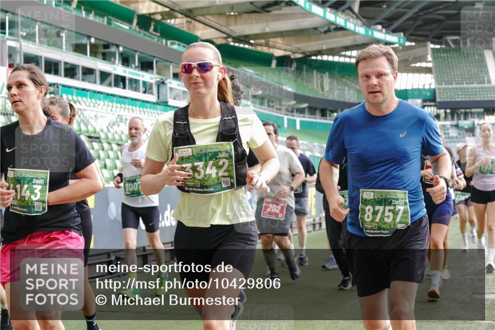 13.09.2026 - 21. swb-Marathon Bremen Michael Burmester http://msf.ph/oto/10429806 13.09.2026 13:27:21 Laufen im Stadion 111, 186, 202, 357, 364, 390, 478, 597, 726, 829, 833, 888, 925, 1077, 1220, 1283, 1412, 1473, 1496, 1530, 1608, 1618, 1700, 1769, 1958, 1961, 1984, 2236, 2273, 2309, 2382, 2384, 2388, 2404, 2428, 2502, 2507, 2508, 2542, 2558, 2576, 2582, 2592, 2656, 2675, 2725, 2748, 2817, 2875, 2876, 2923, 2965, 2970, 3045, 3047, 3050, 3073, 3084, 3184, 3219, 3359, 3433, 3540, 3592, 3629, 3756, 3885, 3907, 3978, 4457, 4660 meine-sportfotos.de