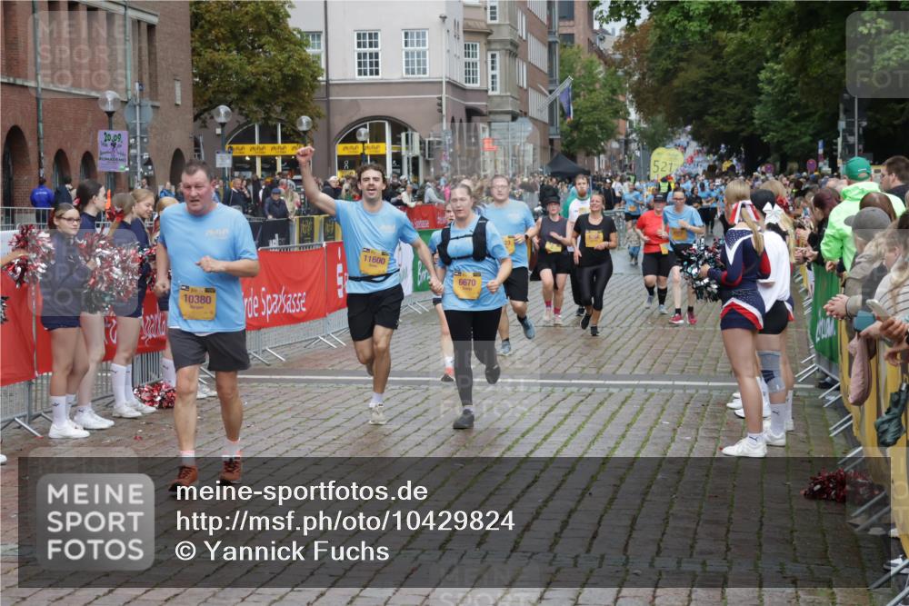 13.09.2026 - Kiel Lauf Yannick Fuchs http://msf.ph/oto/10429824 13.09.2026 11:11:19 Ziel 1079, 1655, 2192, 2251, 3346, 4019, 4090, 4589, 5869, 7181, 7431, 7473, 8314, 8315, 9693, 10067, 10882, 11361, 11417, 11719, 11934, 11947, 12845, 1523, 2512, 2628, 4019, 5341, 5920, 6409, 6670, 6756, 6852, 7473, 7930, 8468, 8491, 8826, 10380, 10661, 11600, 11644, 141, 1460, 1761, 4053, 6729, 8127, 9260, 9739, 9784, 12053, 586, 2176, 6409, 8491, 9916, 10090, 10550 meine-sportfotos.de