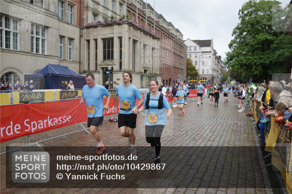 13.09.2026 - Kiel Lauf Yannick Fuchs http://msf.ph/oto/10429867 13.09.2026 11:11:23 Ziel 1079, 1460, 1655, 2192, 3346, 4090, 4589, 5869, 7181, 7431, 8127, 9693, 10067, 10882, 11361, 11417, 11719, 11947, 12845, 1523, 2251, 2512, 2628, 4019, 5341, 5920, 6670, 6756, 6852, 7473, 7930, 8314, 8315, 8468, 8826, 10380, 10661, 11600, 11644, 11934, 141, 1761, 4053, 6729, 9260, 9739, 9784, 11756, 12053, 6409, 6670, 8491, 10380, 10550, 11600 meine-sportfotos.de